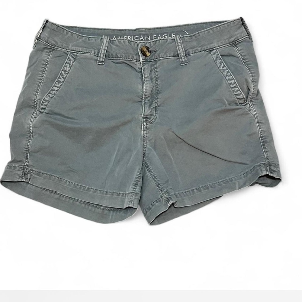 American Eagle Outfitters Women's Green Chic style Shorts